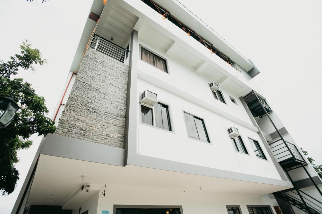 Kingswick Residences&Lodge Dumaguete City Exterior foto