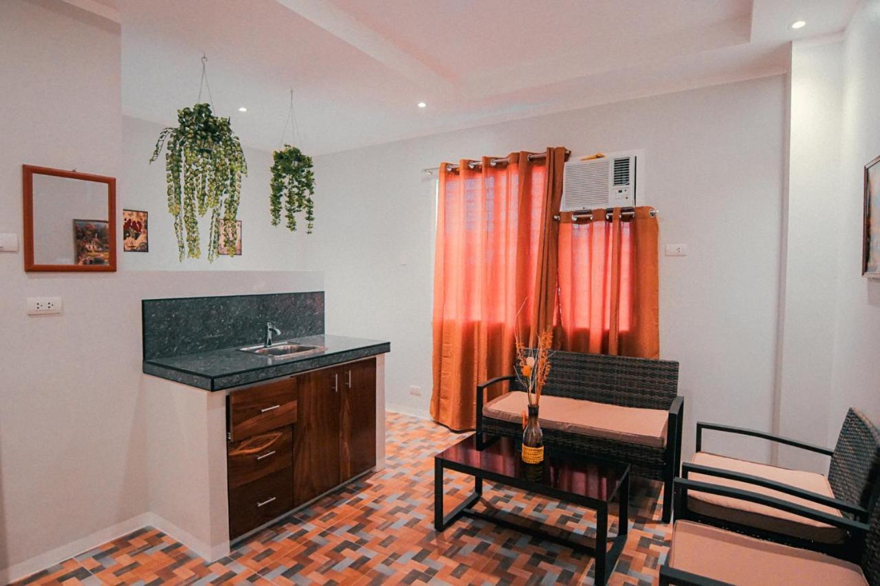 Kingswick Residences&Lodge Dumaguete City Exterior foto
